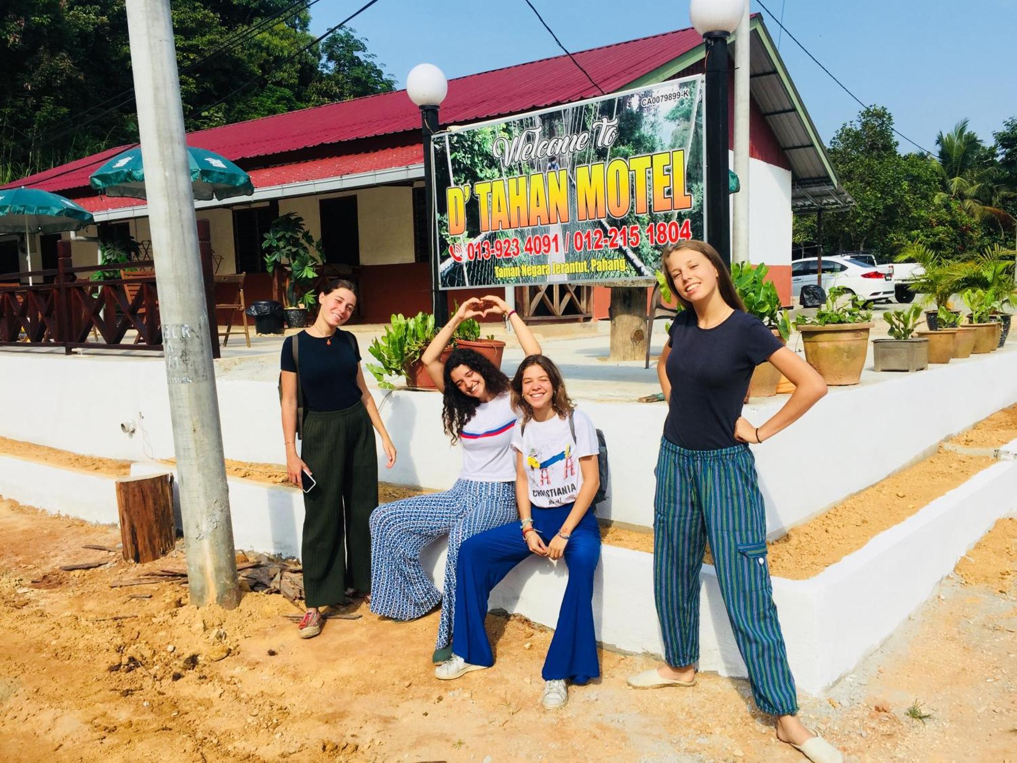 Dtahan Motel Taman Negara Kuala Tahan Eksteriør bilde